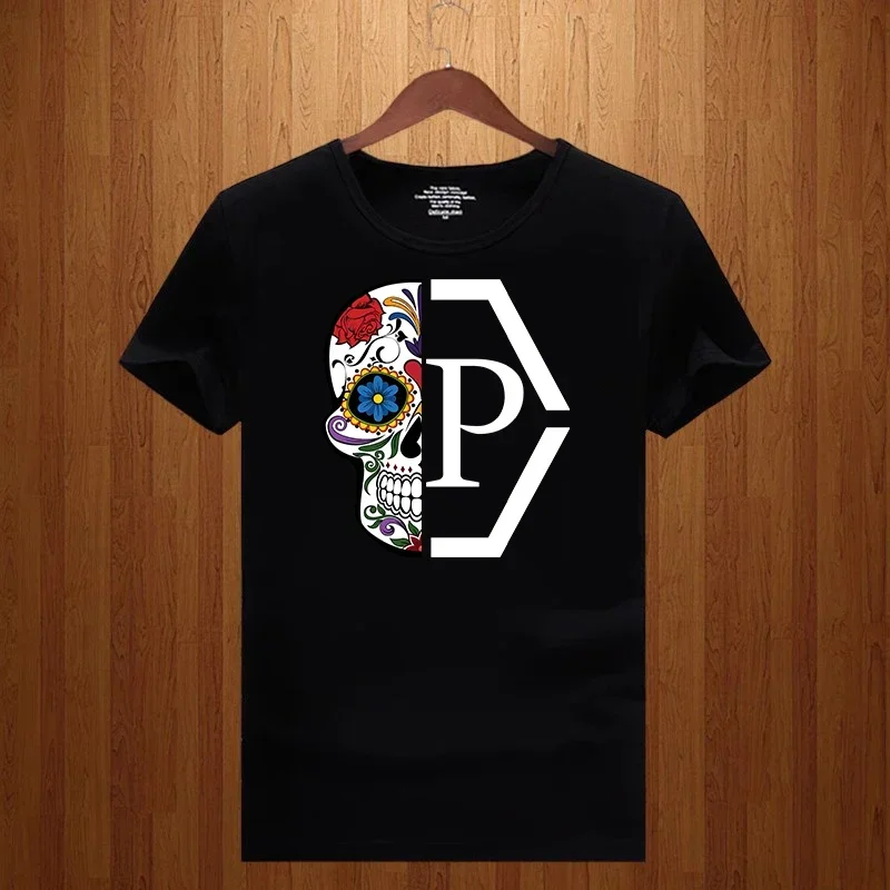 Streetwear Brand With Flowers - T-shirt imprimé col rond à manches