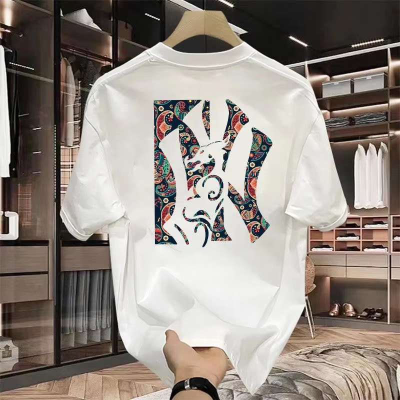 Streetwear Brand With Flowers - T-shirt en coton à motif floral