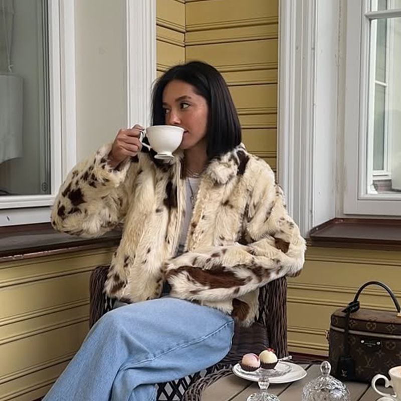 Manteau en fausse fourrure imp - Streetwear Girl Brand avis et prix