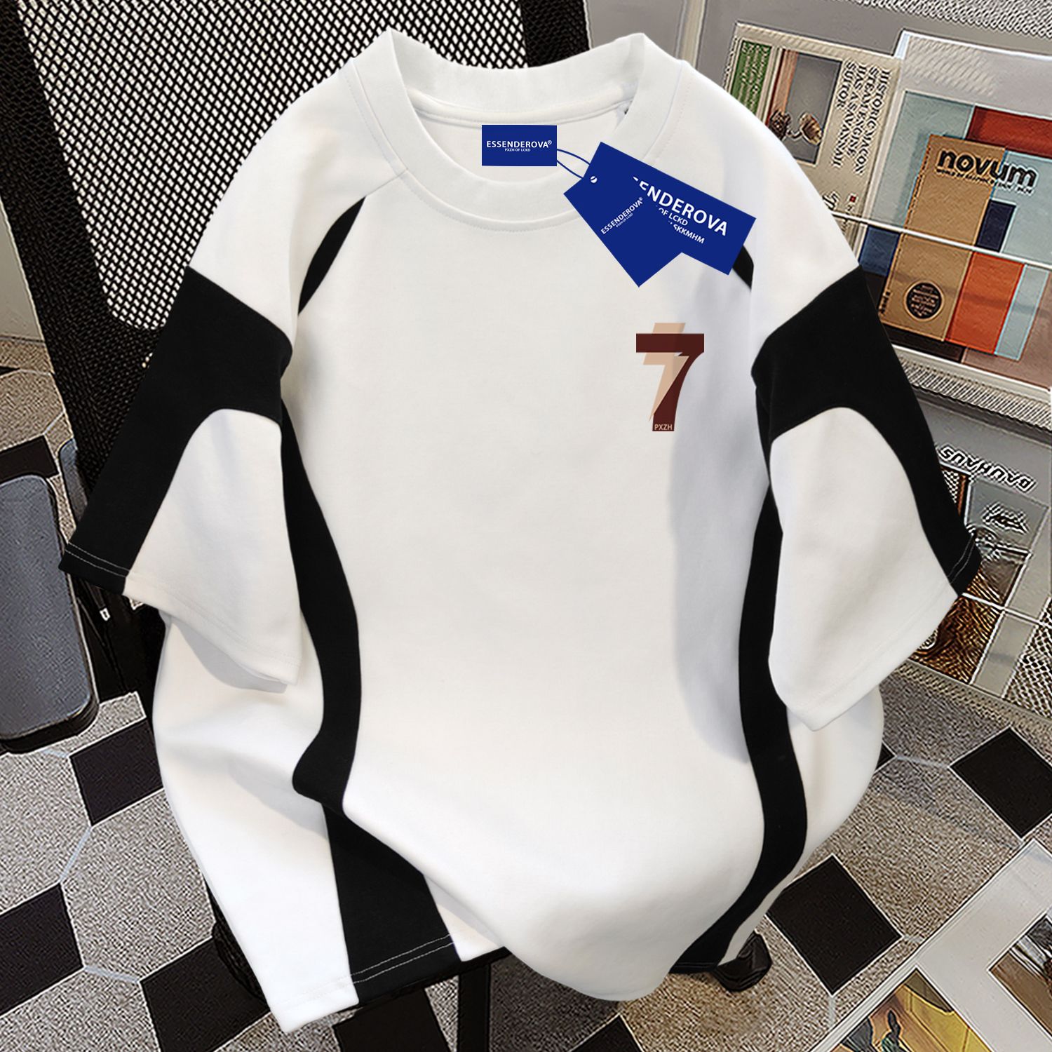T-shirt à manches courtes en p - Streetwear Brand Of The Year avis et prix